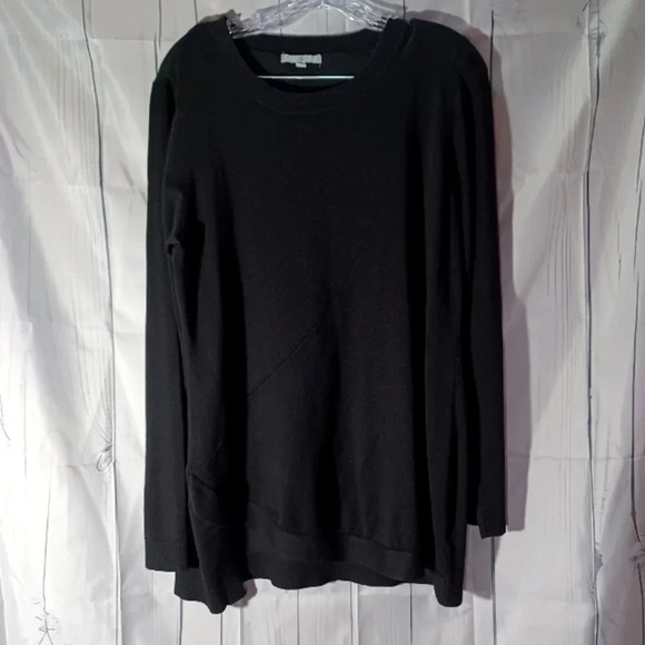 Heart N Crush black sweater - Picture 1 of 7
